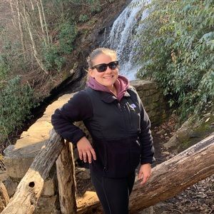 Meet your Posher, Annie